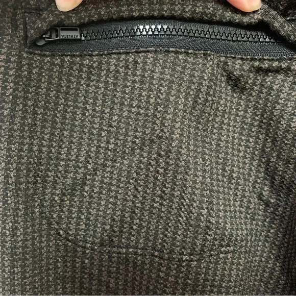 Athleta Delancey Houndstooth Tight Size XS - Picture 9 of 13